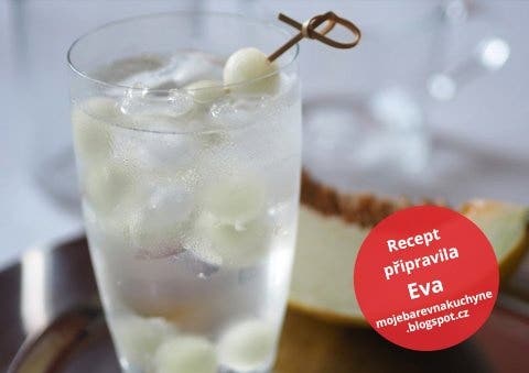 Melounový gin tonic