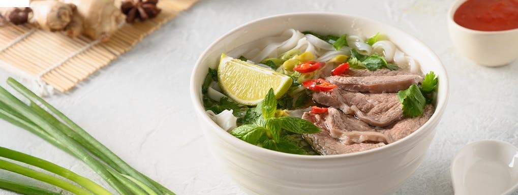 Vietnamská polévka Pho Bo