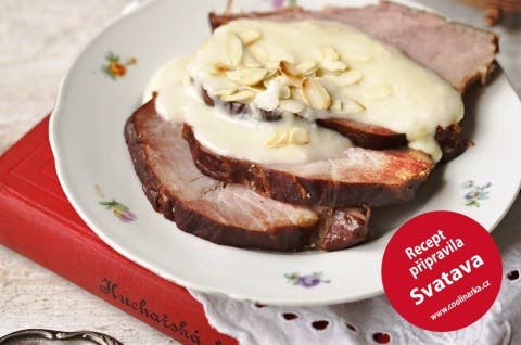 Krkovice s křenovou omáčka