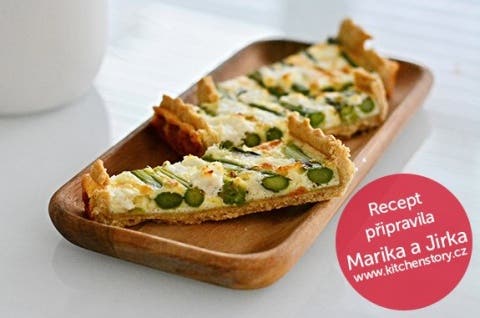 Quiche s chřestem a kozím sýrem