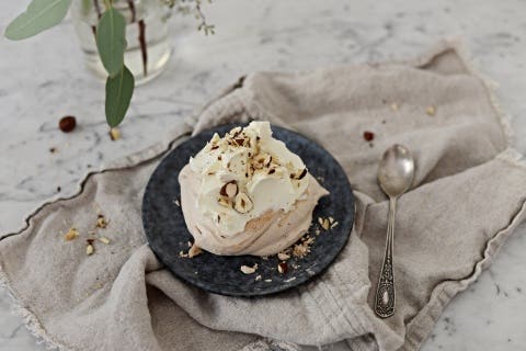 Kávový dort pavlova