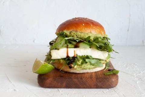 Halloumi burger