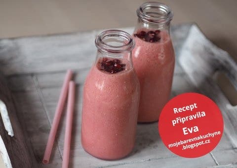 Smoothie z granátového jablka