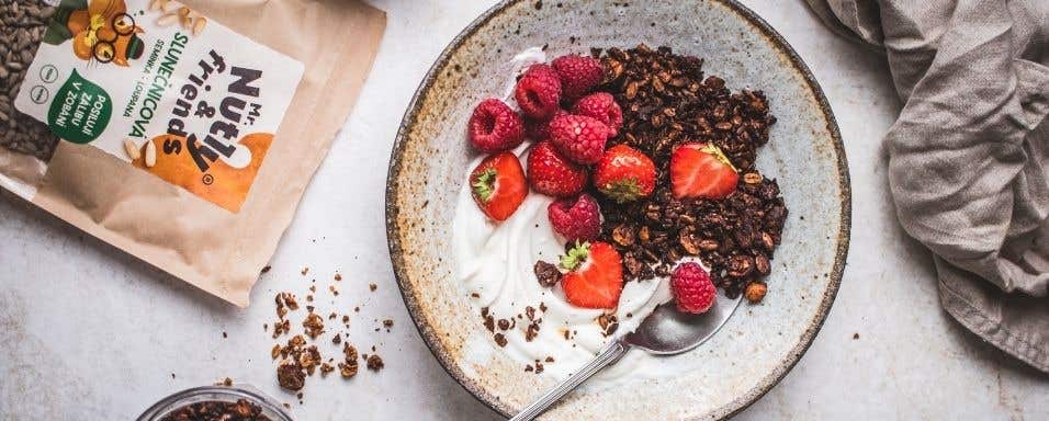 Zdravá semínková čokoládová granola