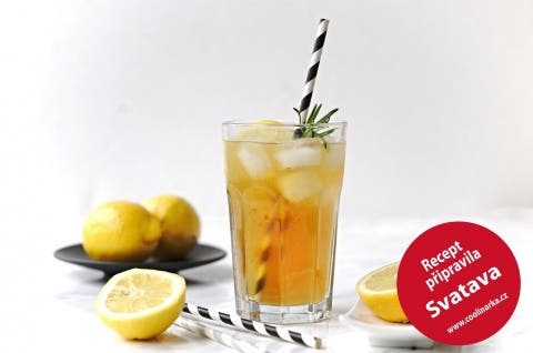 Limonáda z grilovaných citronů