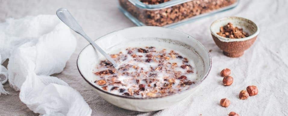 Ořechová granola se skořicí