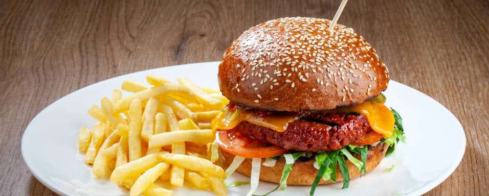 Veggie burger s čedarem