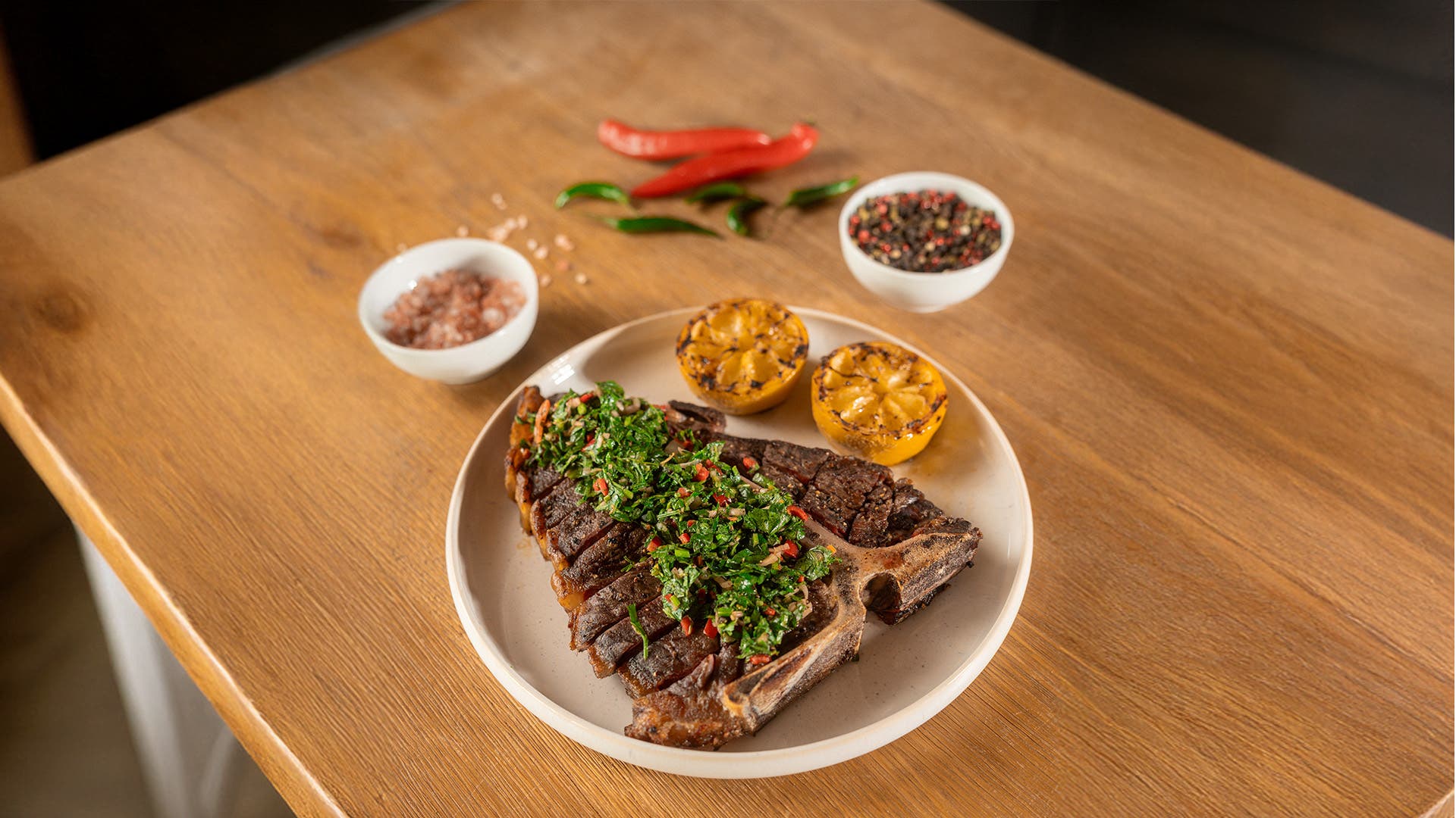 Porterhouse steak&nbsp;s chimichurri