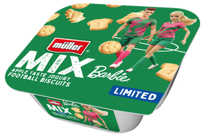 Müller Barbie Jogurt s jablečnou příchutí a máslovými sušenekami